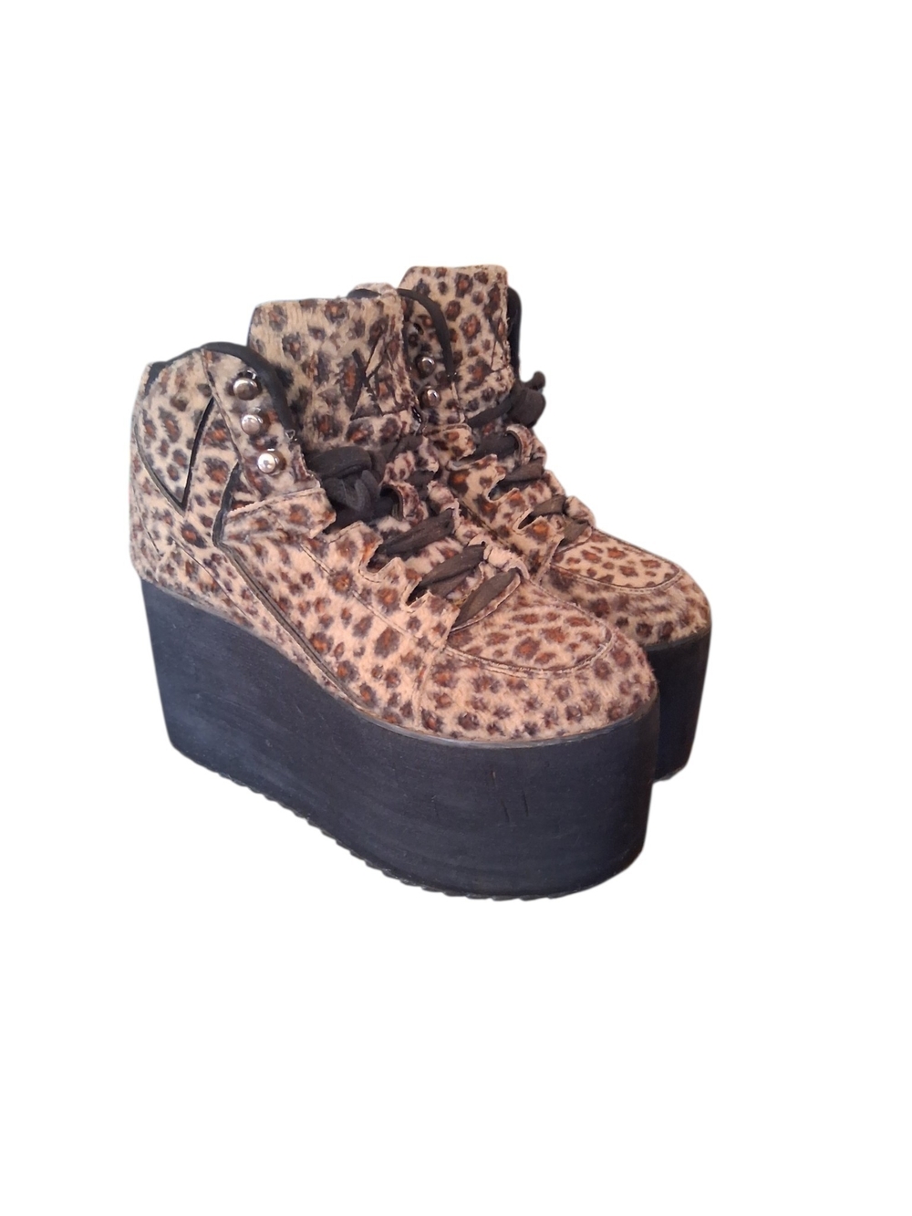 YRU Leapord Platform Sneakers Size 7
